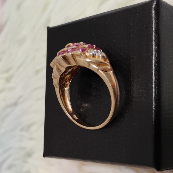 Auth 10k Solid Gold 19 Genuine Ruby Cluster & 6 Genuine Diamonds Ring Sz.7 - Picture 8 of 16